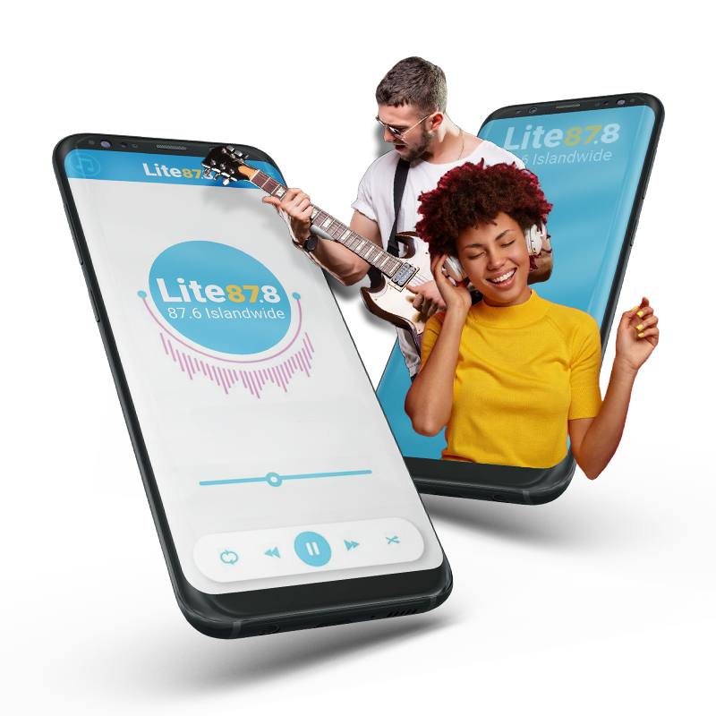 The Lite878 app on two phones